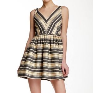 J Crew Gold Metallic Striped V-neck Sleeveless Above Knee A-line Dress Pockets 6